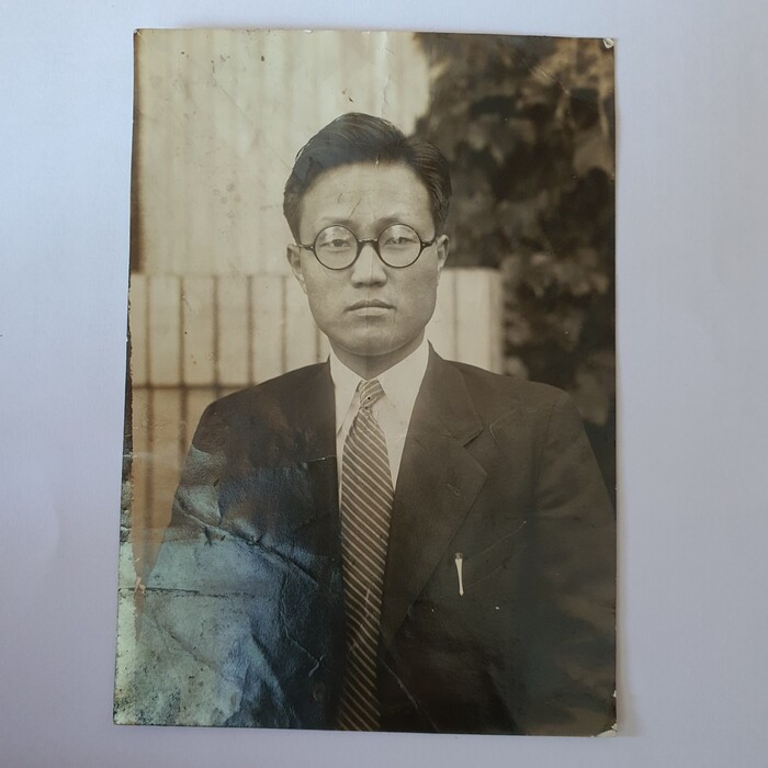 송욱 여수여중 교장.