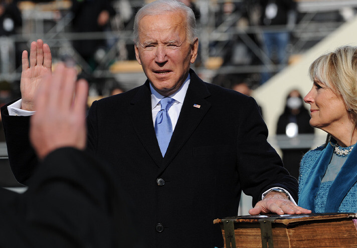 조 바이든 미국 대통령이 1월20일 취임선서를 하고 있다. 위키피디아