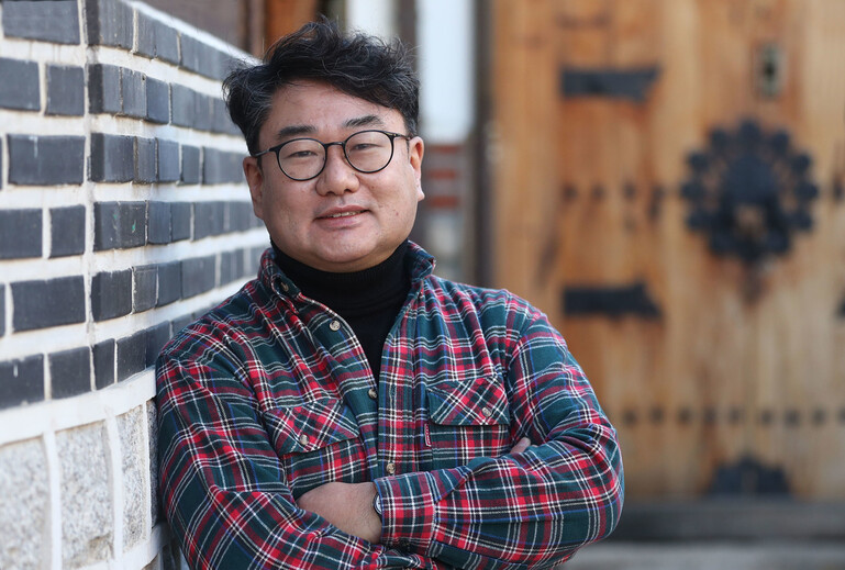 김종철 변호사가 지난 11일 서울 종로구 안국동에서 인터뷰하고 있다. 윤운식 선임기자 yws@hani.co.kr