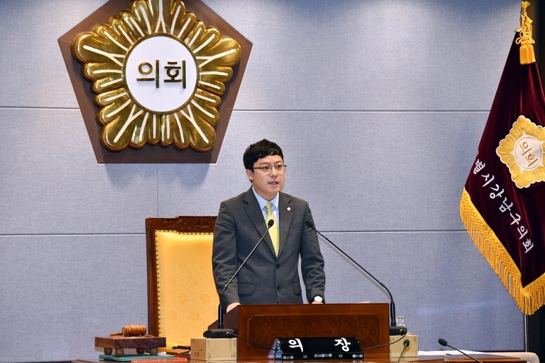 ‘음주측정 거부’ 강남구 구의원, 집행유예 선고받아
