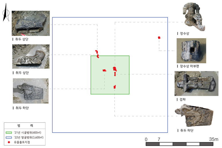 태안 갯벌에서 나온 왕궁 장식기와 유물들의 출토 현황도. 700 대 1 축적이다.