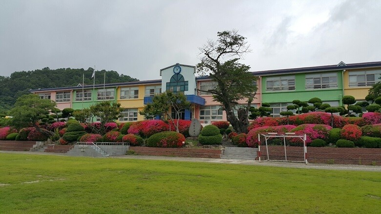 1922년 문을 연 전남 화순군 북면 이천리 아산초등학교. 아산초등학교 제공