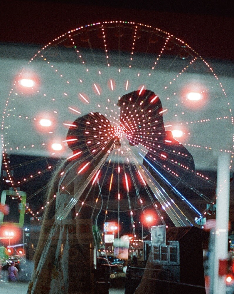 Neon nights, 2019 ⓒHenry O. Head Neon nights, 2019 ⓒHenry O. Head