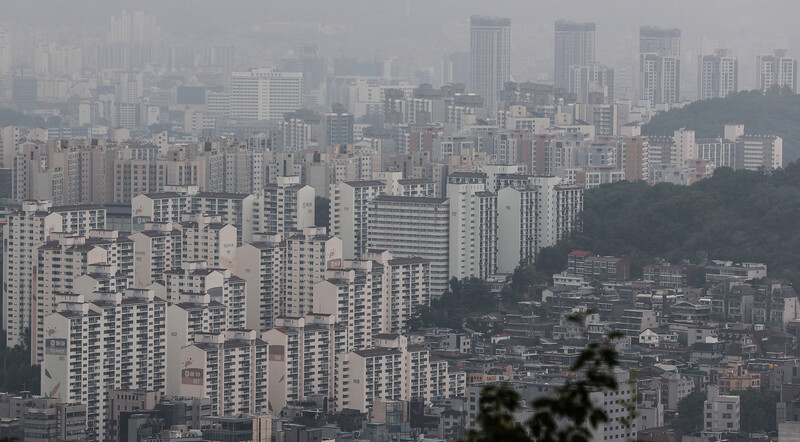 지난 20일 오전 서울 남산에서 바라본 서울 시내 아파트의 모습. 연합뉴스