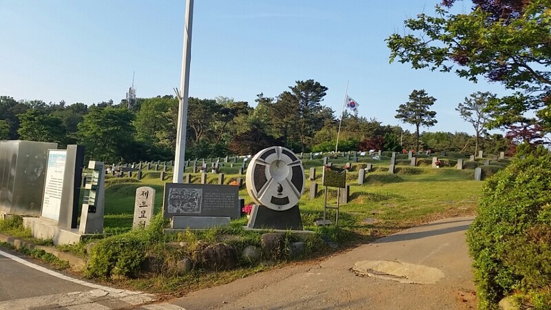 광주 북구 망월동 옛 5·18묘역. 정대하 기자