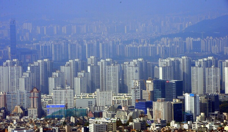 서울 강남의 대규모 아파트 단지. 한겨레 자료사진