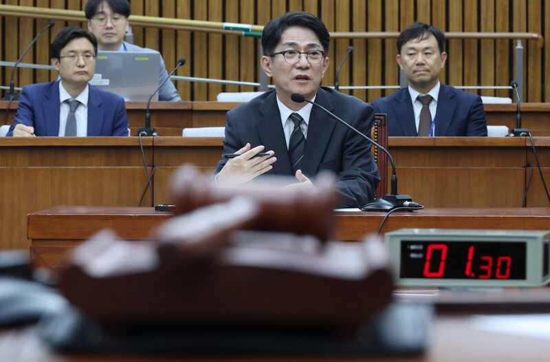 이균용 대법원장 후보자가 20일 국회에서 열린 인사청문회에서 의원의 질의에 답하고 있다. 연합뉴스