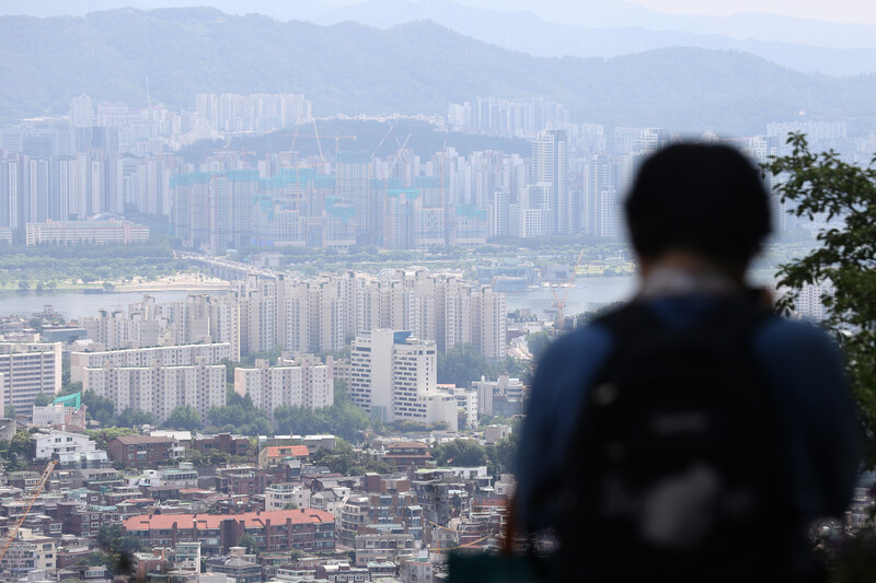 29일 서울 남산에서 본 아파트. 연합뉴스