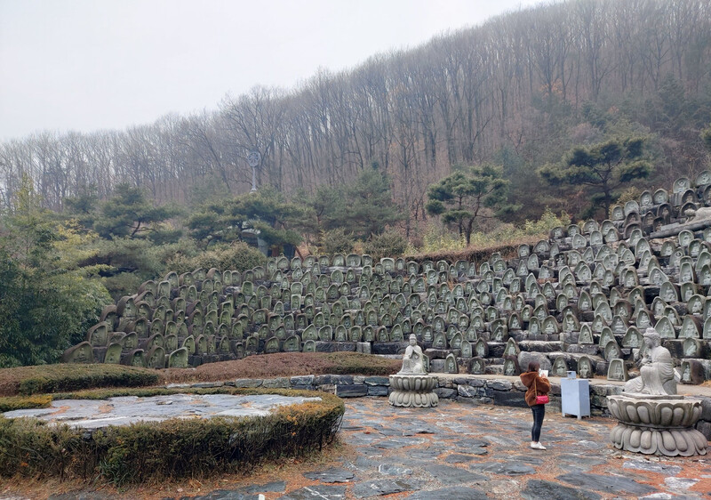 와우정사 ‘500 나한전’. 김선식 기자