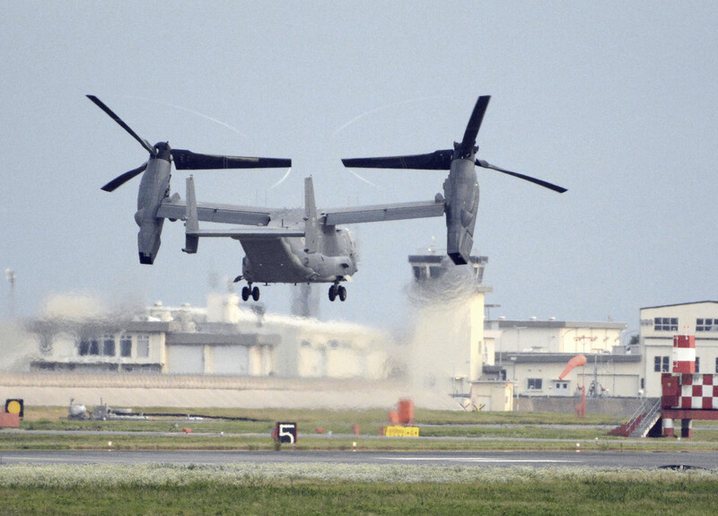 미군 CV-22 오스프리가 일본 서부 야마구치현 이와쿠니 기지에서 이륙하는 모습. 자료사진. AP 연합뉴스