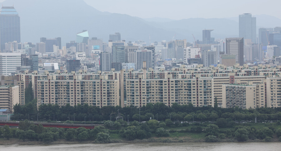 15일 서울 강남구 압구정 현대아파트 모습. 연합뉴스