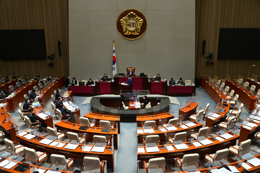 8일 서울 여의도 국회에서 추경안을 다루는 예산결산특별위원회가 열리고 있다. 국회사진기자단