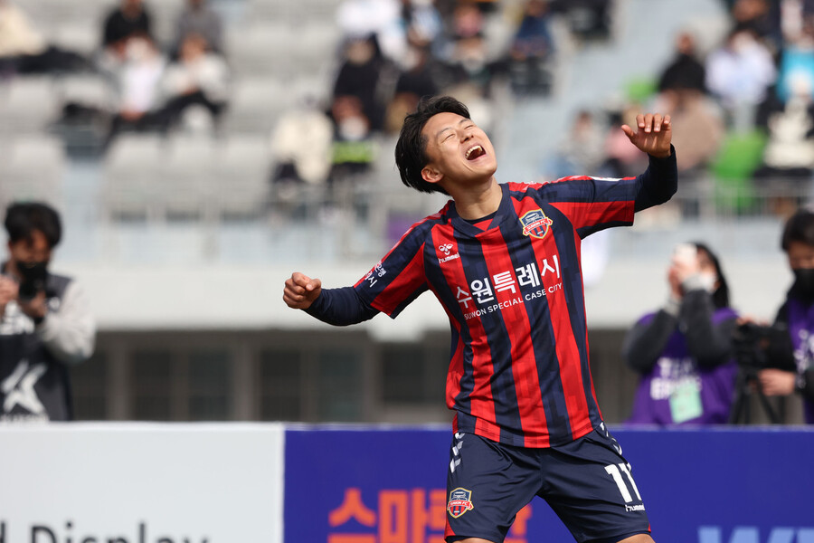 수원FC의 이승우. 한국프로축구연맹 제공