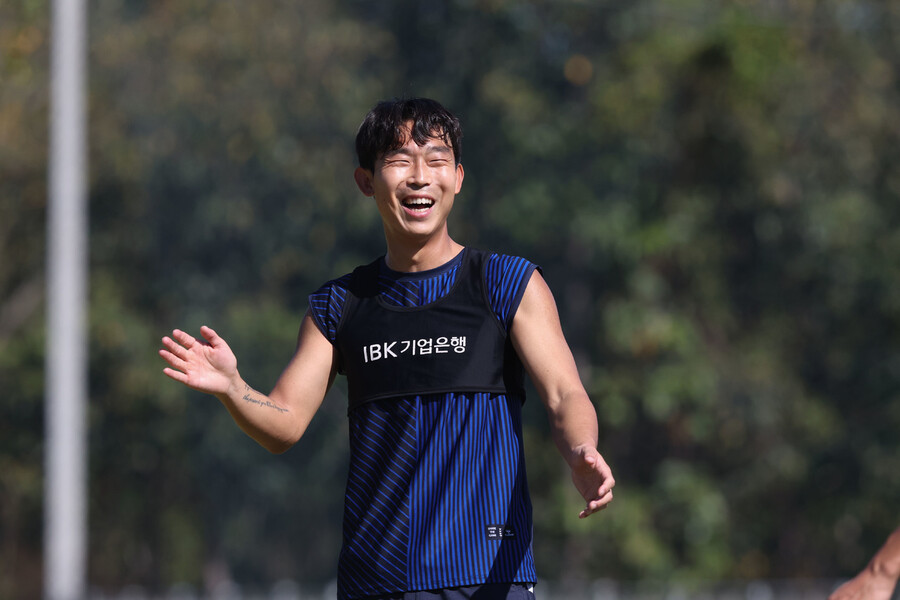 수원FC의 윤빛가람. 한국프로축구연맹 제공