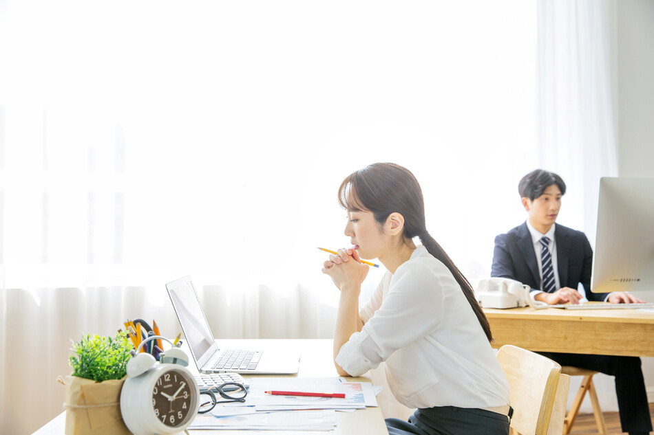 전쟁 같지만 즐겁고, 치열하지만 좋아서 하는 일. 슬기로운 직장생활을 꿈꾸는 모든 직장인의 딜레마다. 사진 게티이미지뱅크 제공
