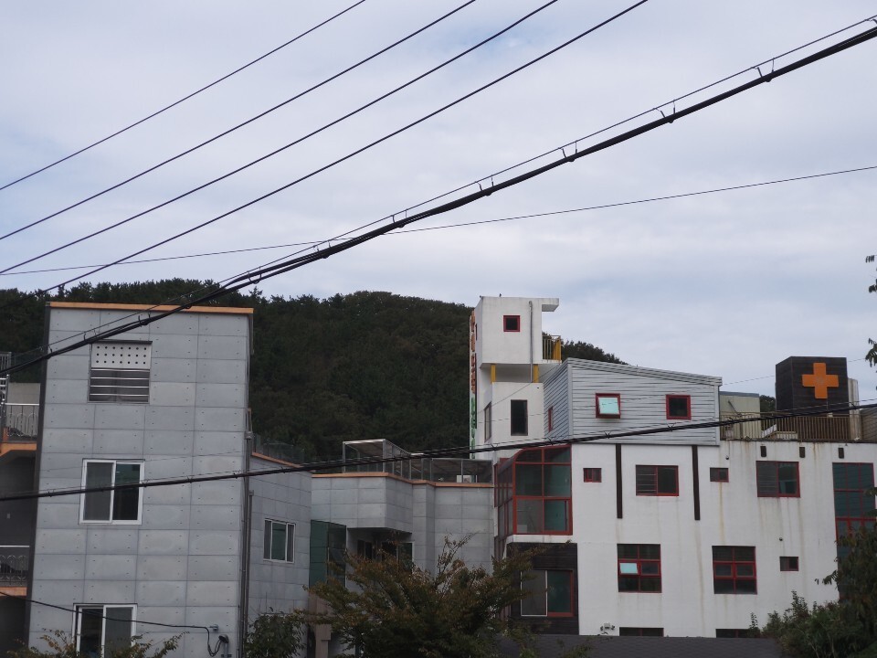 부산 북구 만덕동의 해뜨락 요양병원. 김광수 기자