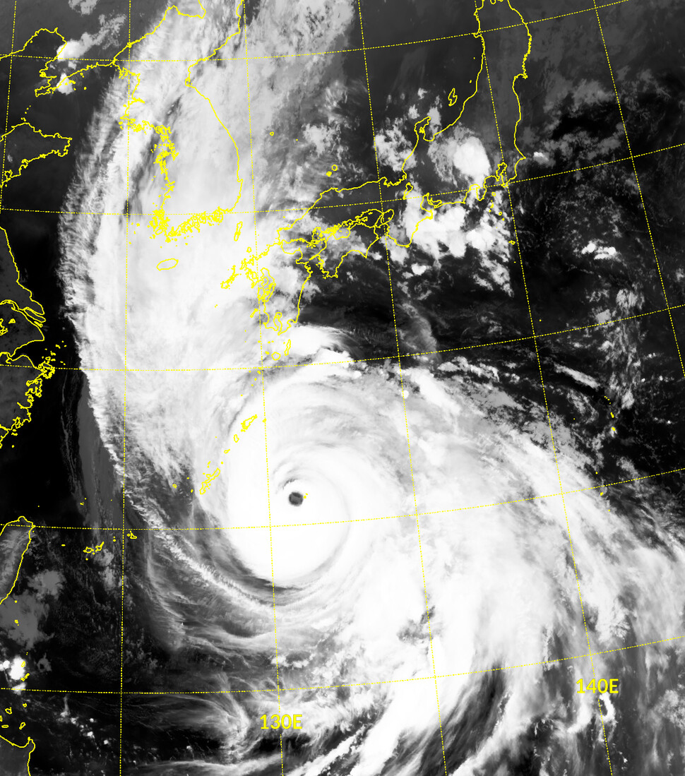 2020년 9월6일 ‘초강력’ 태풍으로 발달한 제10호 태풍 ‘하이선’의 천리안위성 영상. 기상청 국가기상위성센터 제공