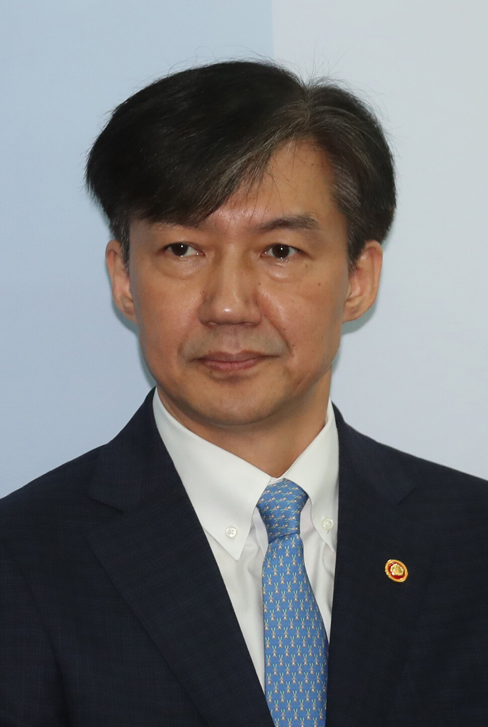 조국 법무부 장관이 14일 오전 경기도 과천 정부과천청사 법무부 브리핑실에서 검찰개혁안을 발표한 뒤 질의응답을 하기 위해 대기하고 있다. 과천/백소아 기자 thanks@hani.co.kr
