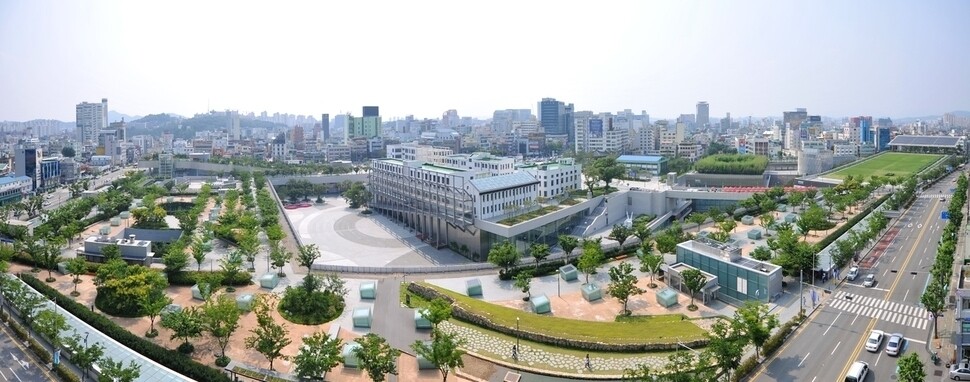 광주 국립아시아문화전당 전경. &lt;한겨레&gt; 자료 사진