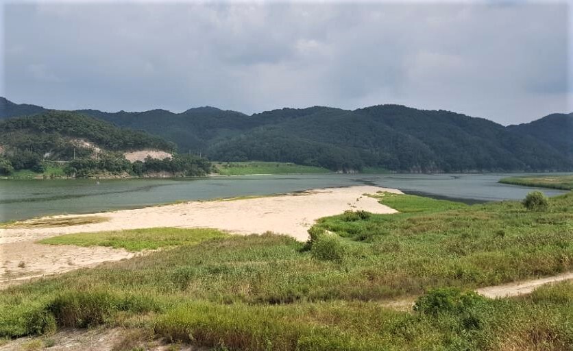 황강이 낙동강으로 흘러드는 경남 합천군 황강 합수지. 생명그물 제공