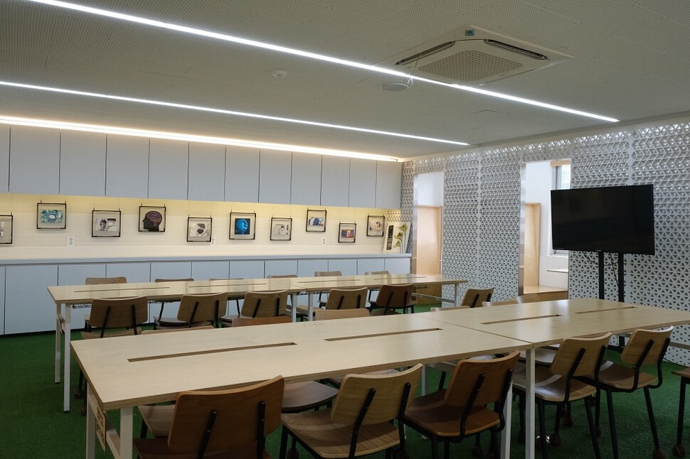 인공지능콘텐츠과 AI아트홀.사진 미래산업과학고등학교 제공