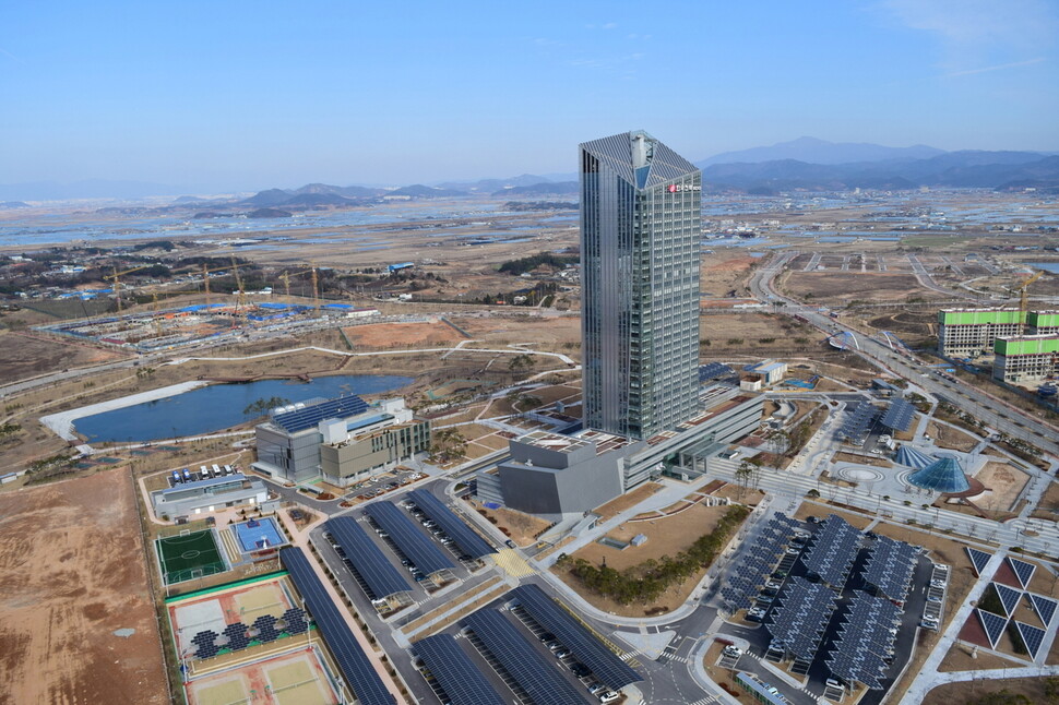 전남 나주시에 있는 한국전력공사 사옥 전경.한전 누리집 갈무리