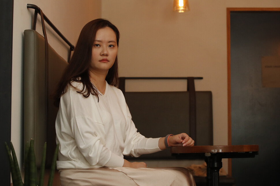 소설집 <바비의 분위기>의 박민정 작가. 이정아 기자 leej@hani.co.kr