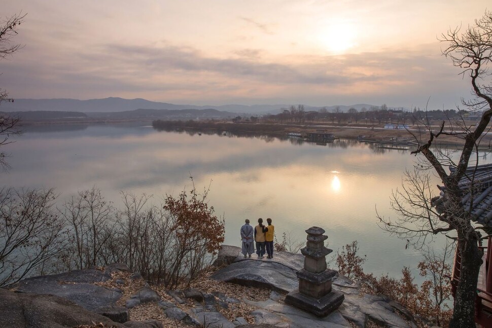 새해맞이 템플스테이 모습. 한국불교문화사업단 제공