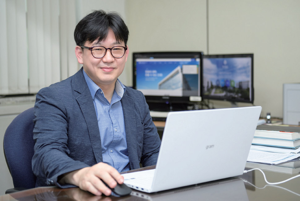 장영순 명지대 입학처장. 사진 오계옥 장영순 명지대 입학처장. 사진 오계옥