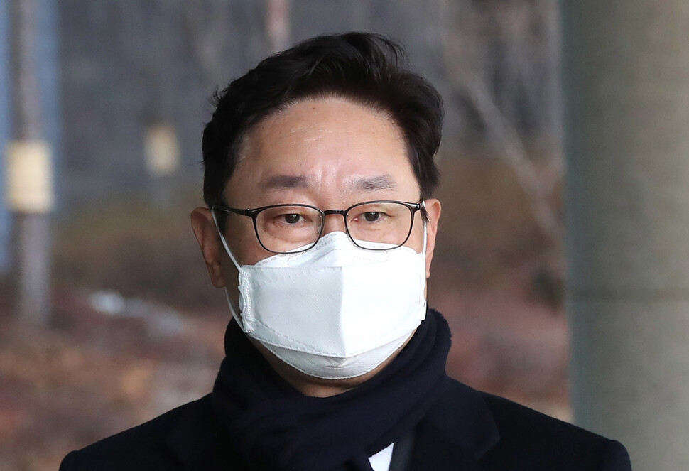 박범계 법무부 장관 후보자가 6일 오전 인사청문회 준비사무실이 있는 서울고등검찰청으로 출근하고 있다. 연합뉴스