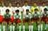 2002년 6월 2002 한일 월드컵 8강에 진출한 한국대표팀. 뒷줄 왼쪽이 유상철.  연합뉴스
