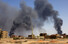 2023년 5월1일 수단 정부군과 신속지원군 간 교전이 벌어진 수도 하르툼 도심에서 검은 연기가 피어오르고 있다. REUTERS 연합뉴스