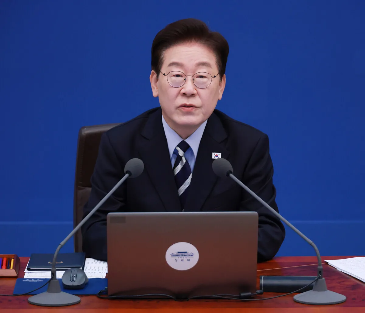 이 대통령 “주택공급·일자리 안정·포용금융에 역량 집중”