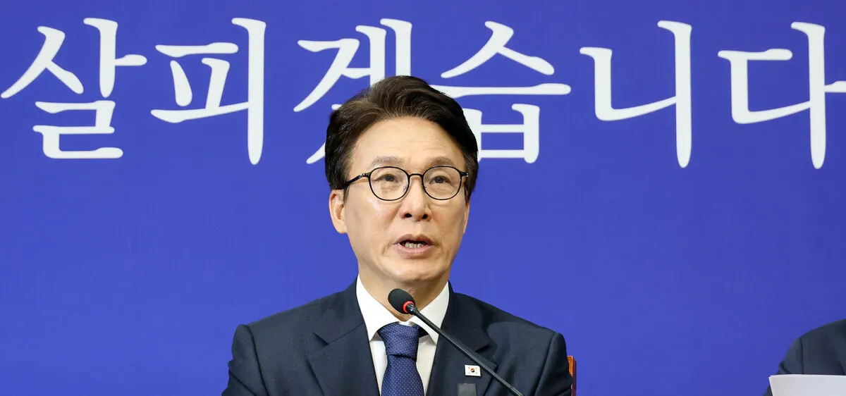 영결식날 “소방이 재정 쭉쭉 빨아먹어”…부승찬 발언 사과한 김민석