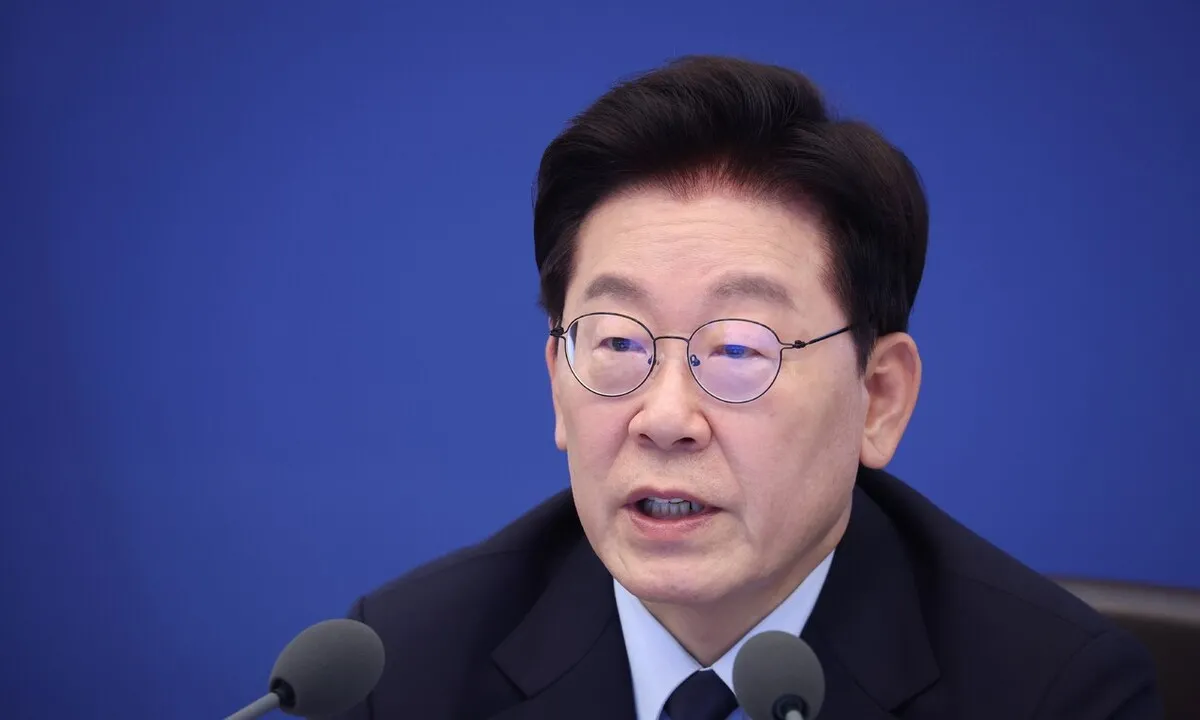 이 대통령 “소방·경찰 등 국민 안전을 위한 핵심 기능 대대적 정비해야”