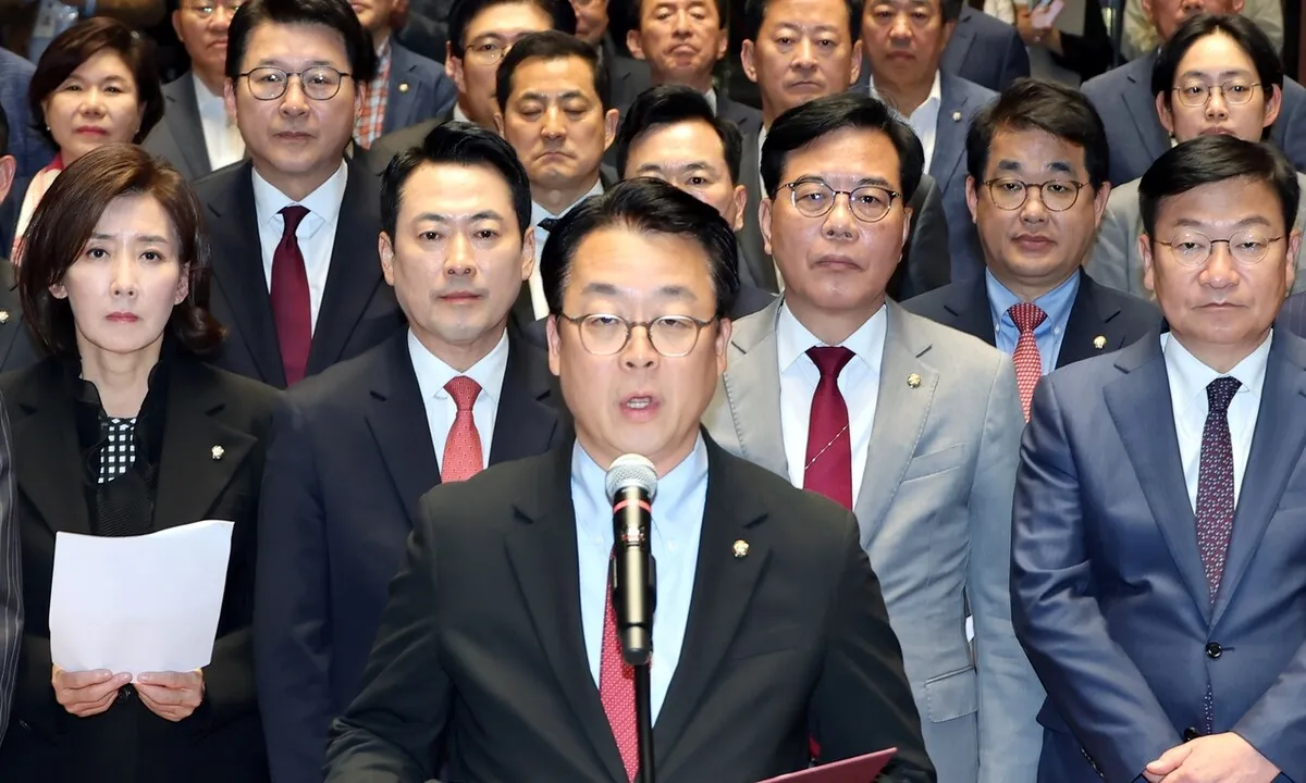 시민단체 “연임 논란 끝…국힘 ‘개헌 반대’ 핑계 없어져”