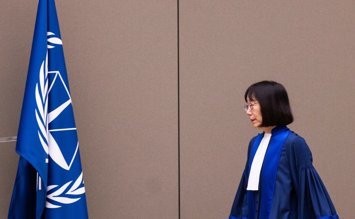 2024년 네덜란드 헤이그에 있는 국제형사재판소 법정에 나온 도모코 아카네 재판소장. AP 연합뉴스