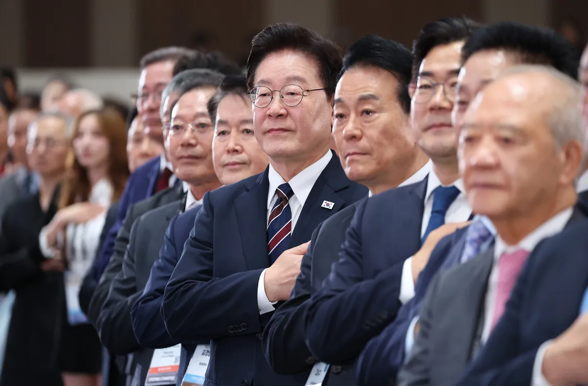 이 대통령 "동포 여러분의 삶은 대한민국 역사와 한몸"