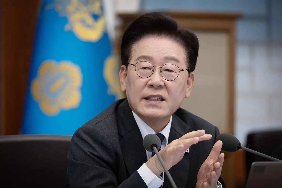이 대통령 “능력 안 되면서 큰자리 요구, 뜻대로 안 되니 내부 공격”