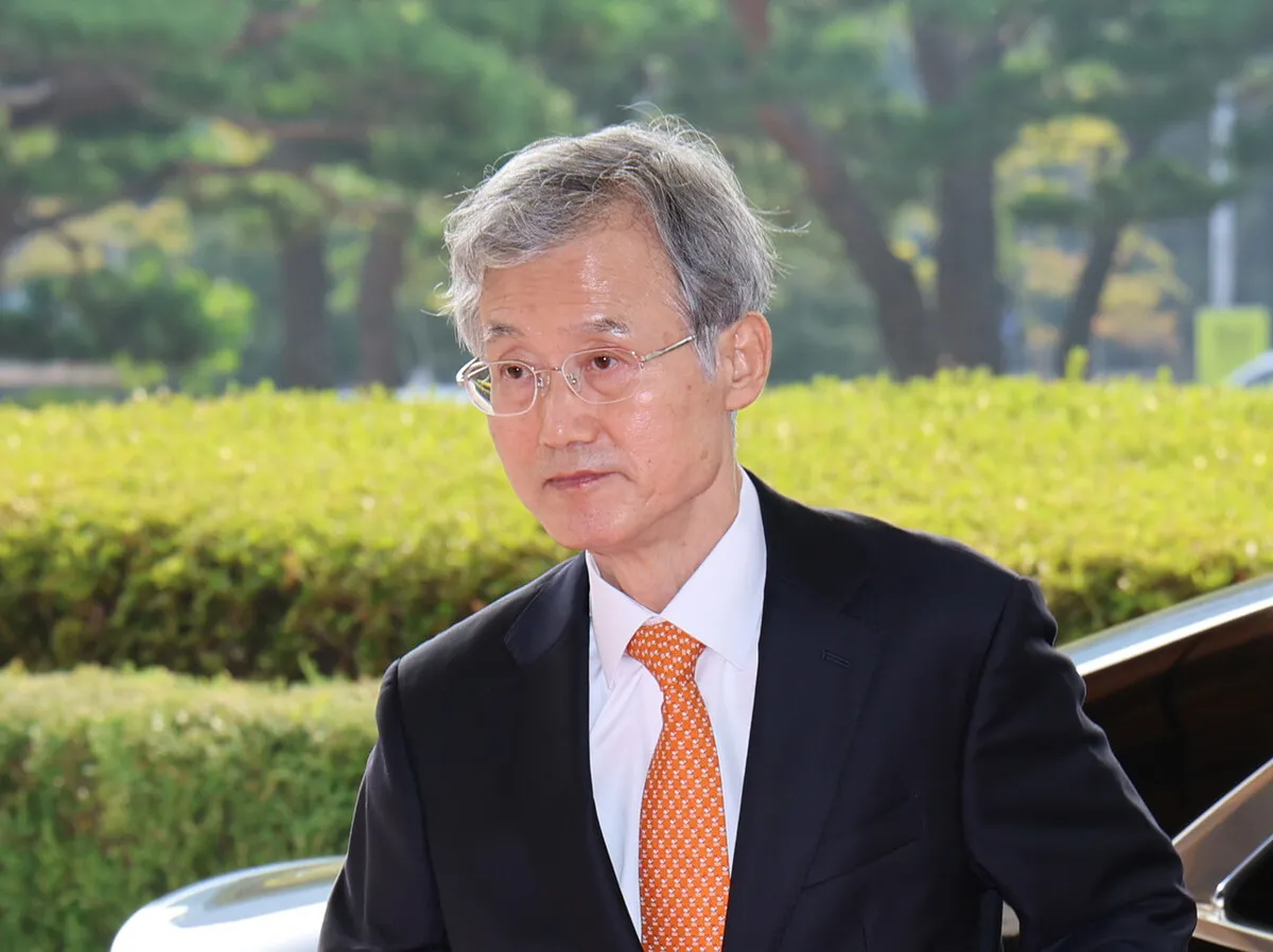 “조희대, 이 대통령과 협의해 다른 후보자 제청해야” 55% [NBS]