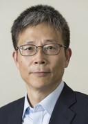 Lee Yong-in, head of the international news team