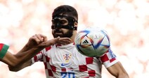 크로아티아 선수는 왜 ‘검투사 마스크’를 썼을까