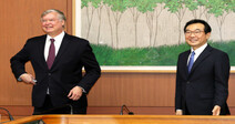 [Editorial] Biegun’s message is a signal for S. Korea to take the lead in inter-Korean relations