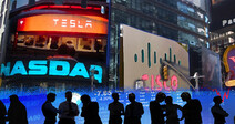 [Column] Will Tesla follow the same pattern as Cisco?