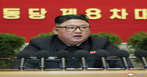 Kim Jong-un announces N. Korea has finalized its designs for nuclear submarine