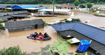 Slow-moving Typhoon Khanun leaves 1 dead, 1 missing in S. Korea