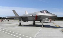 미국 “F-35 사려면 ‘화웨이 5G’ 쓰지 마라”…UAE “구매 중단하겠다”