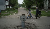 “러시아군, 국제법상 금지 무기 ‘백린탄’ 공격…23개 마을 폭격도”