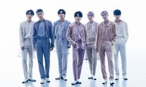 아미가 BTS에게…‘영원한 아미’ 응원하고, 보라색 물들었다