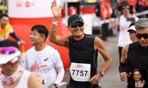 “발 형님 대단해!”…68살 주윤발, 생애 첫 하프마라톤 완주